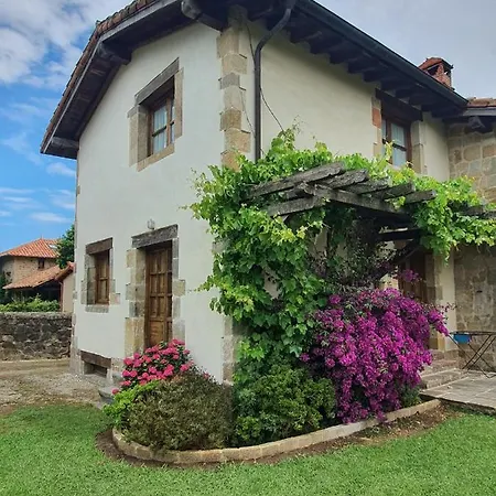 La Casuca De Agueero Holiday home Aguero (Cantabria)